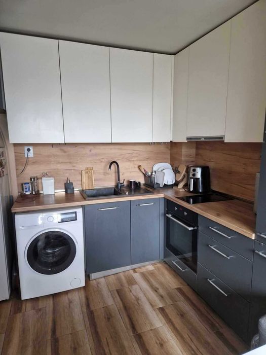 Дава се под наем Двустаен апартамент в София, Банишора - 60 кв.м за 408 € - Снимка #2