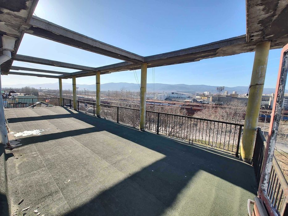 Продава се Тристаен апартамент в Пловдив, Остромила - 74 кв.м за 1271 €/кв.м - Снимка #13