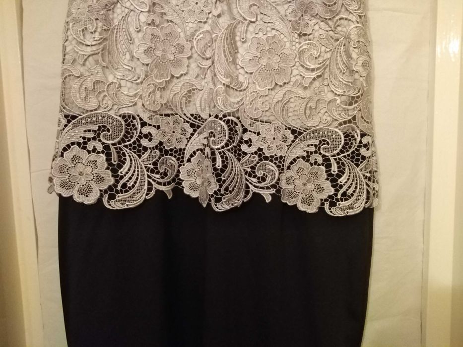 Rochie de ocazie cu dantela,model deosebit