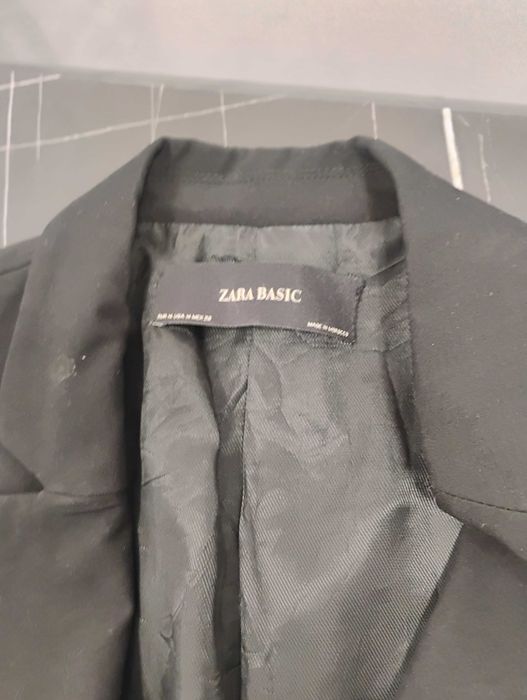 Черно сако Zara Basic – дамско, с подплата животински принт