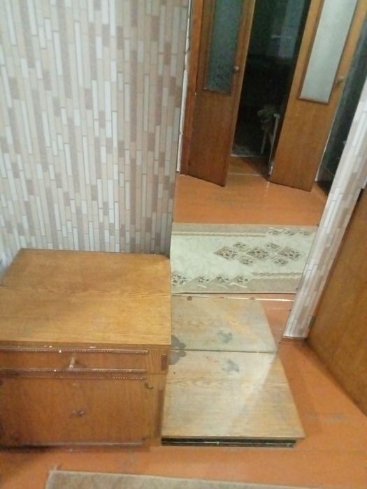 Трюмо, зеркало б/у