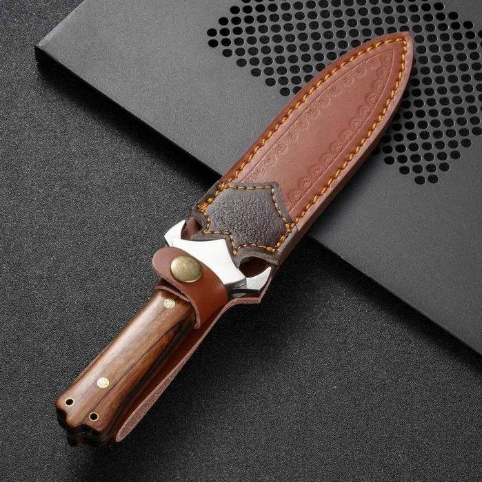 Cutit cu dublu tăiș, otel M390, maner lemn de trandafir, teaca piele