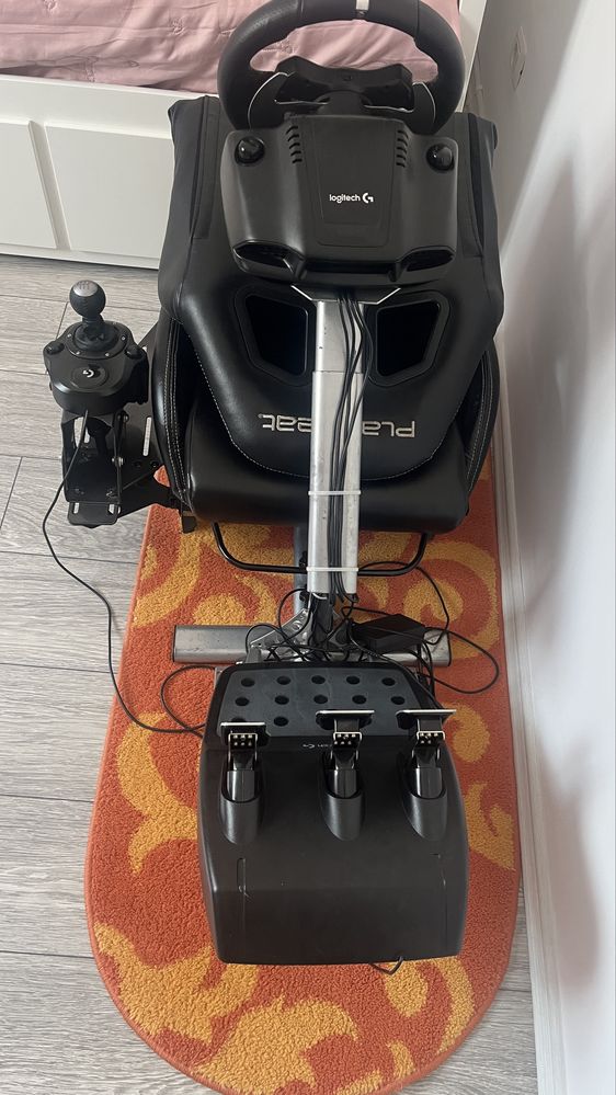 Playseat + volan logitech G29 + schimbator