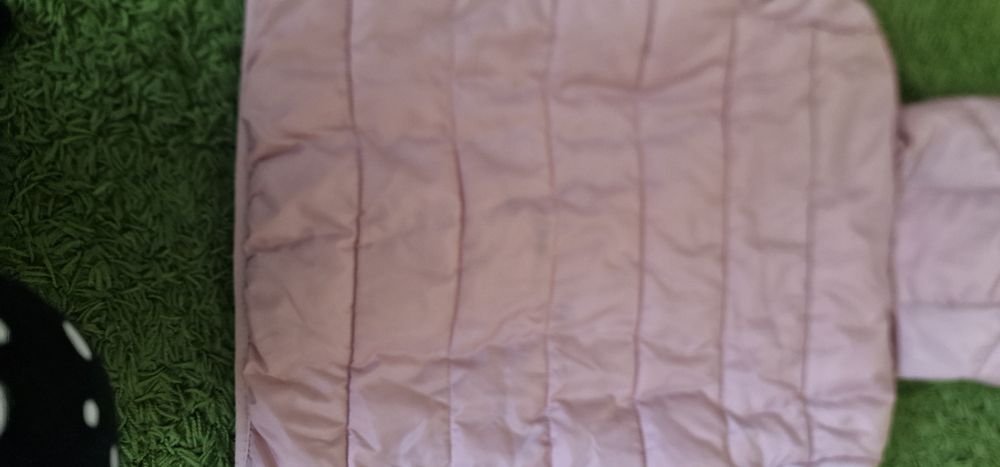 Олекотено яке за момиче