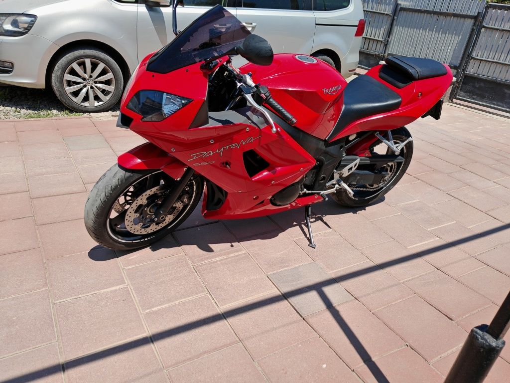 Motocicleta Triumph Daytona 650R, An 2007, 112Cp, 50.000 Km