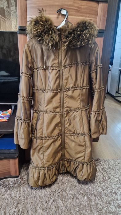 Продам куртку 44-46 размера+ботинки осень,зима 37 р-р