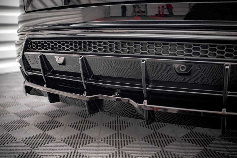 Pachet complet de prelungiri Lamborghini Urus Maxton Design