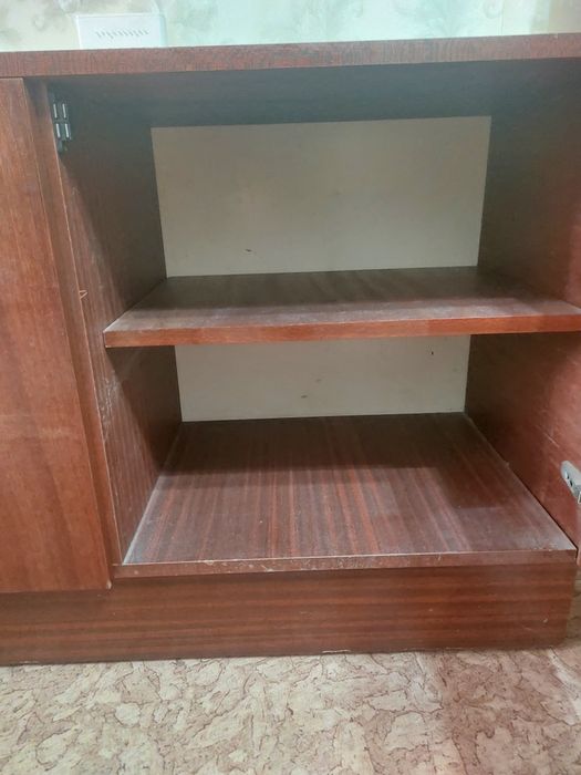 Продаётся тумба полированная