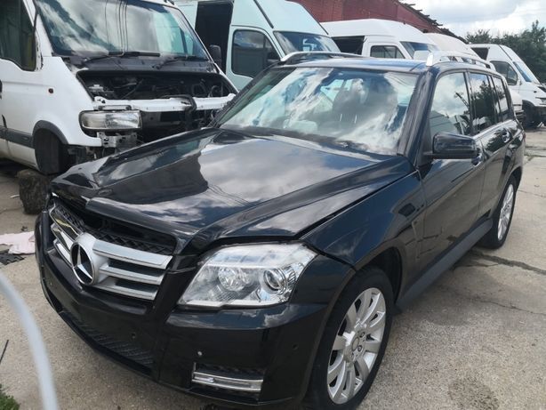 Dezmembrez mercedes glk 4matic/mator 3.0 euro 5/usi/capota/far/haion/