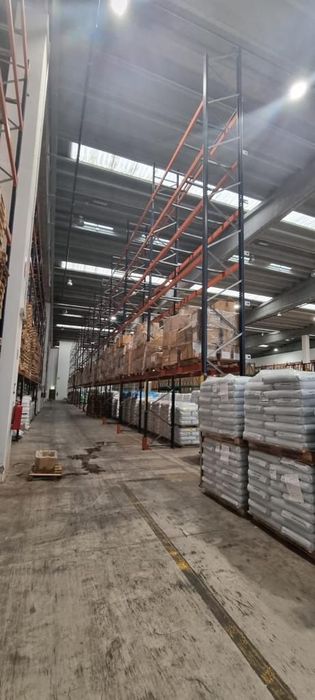 Rafturi metalice de vânzare