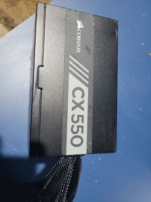 Vand sursa Corsair CX 550