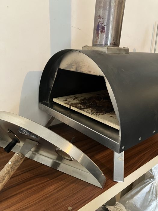 Фурна/Пещ за пица,хляб BURNHARD NERO на дърва,пелети,газ