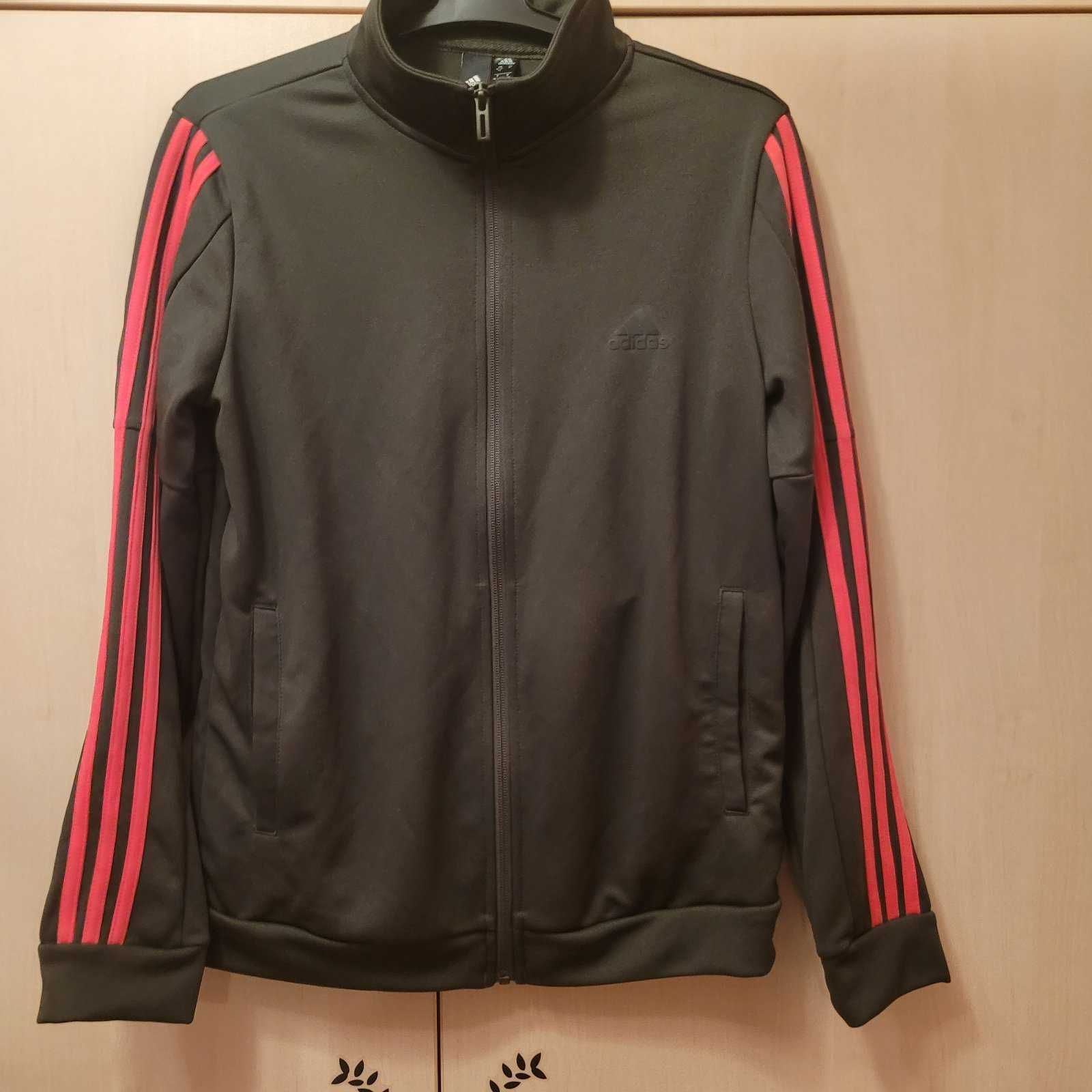 Адидас/Adidas чисто нова горница