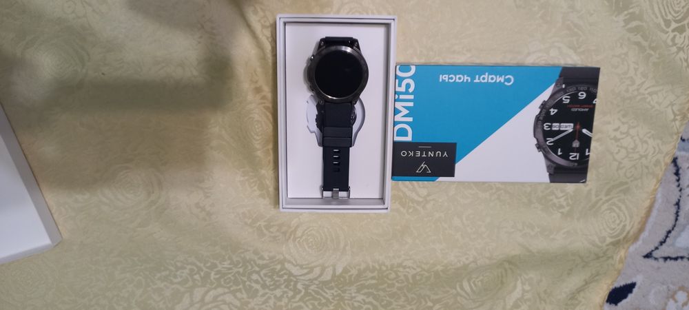 Продаю смарт часы в идеальном состоянии