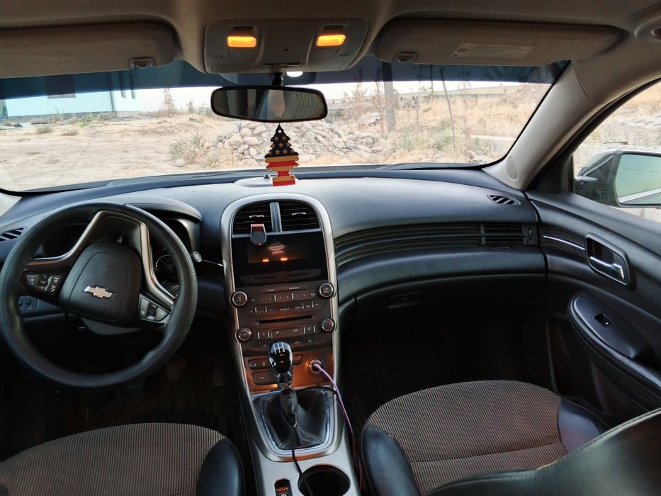 Malibu 1 sotiladi 8500