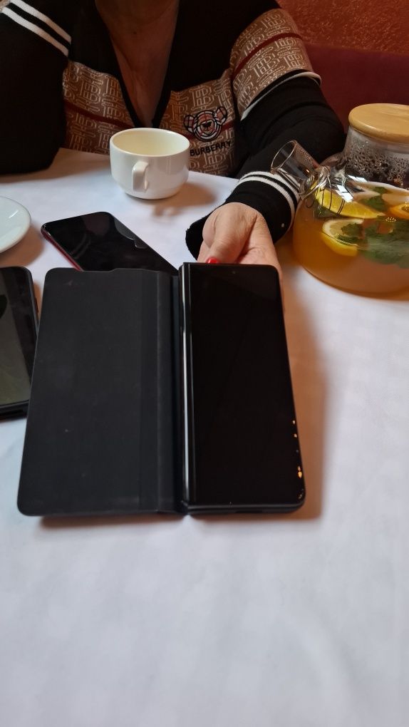 Samsung Z Fold 4