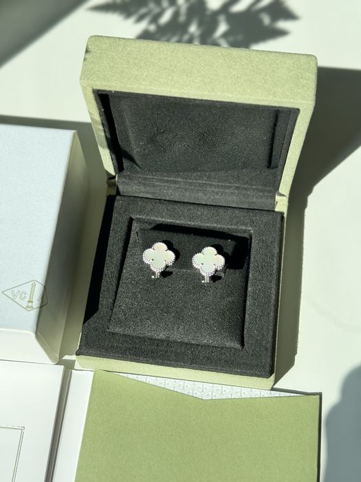 Vca pendant alb gold white alhambra mother of pearl