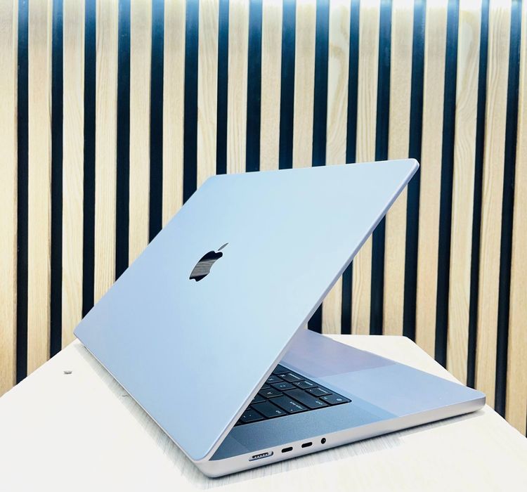 MacBook Pro M1 Max 64Ram 16inch