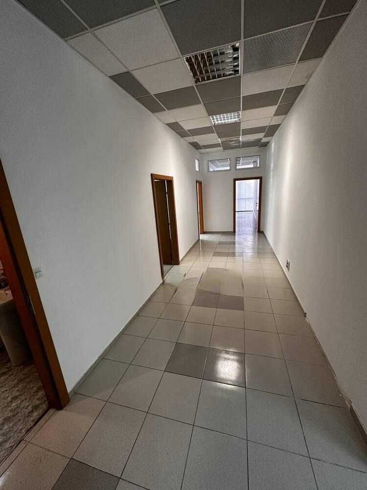 Продава се Офис в Пловдив, Център - 240 кв.м за 1400 €/кв.м - Снимка #4
