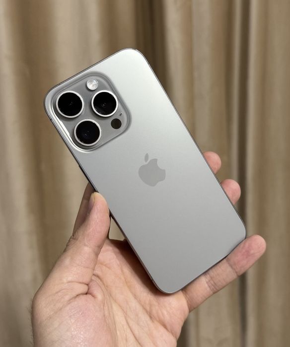 Обменяю Iphone 15 pro  на 17 pro