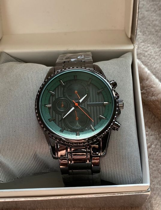 НОВИ ! Елегантни мъжки часовници