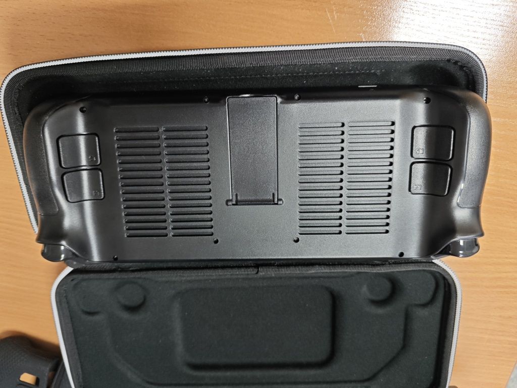 Продам Steam deck oled 1tb