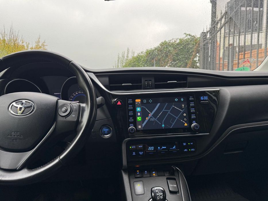 Toyota Auris 2016