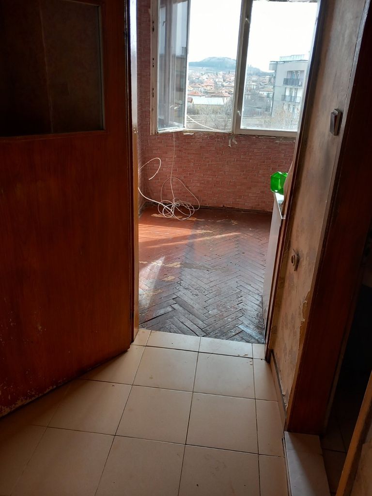 Продава се Едностаен апартамент в Драгоман - 46 кв.м за 761 €/кв.м - Снимка #6