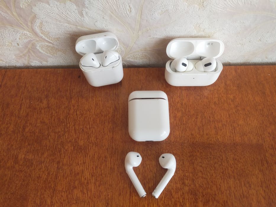 Продаются Наушники пара 1500 тенге