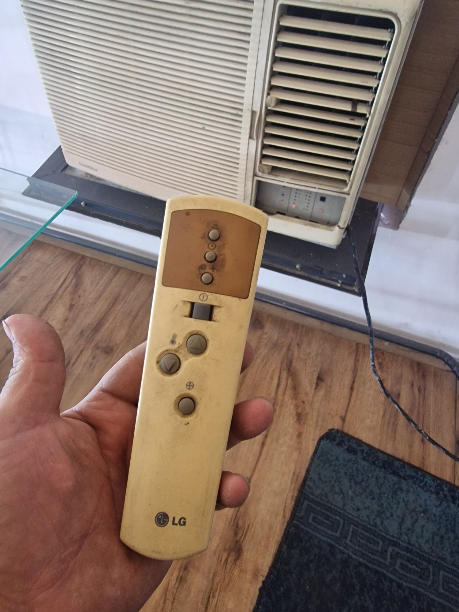 Kanditsioner кондиционер  LG