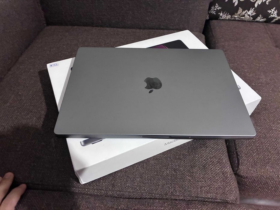 Macbook Pro 16 M2PRO 1TB space gray