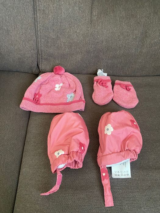 Космонавт Mayoral 6-9 месеца + подаръци шапка и ръкавички