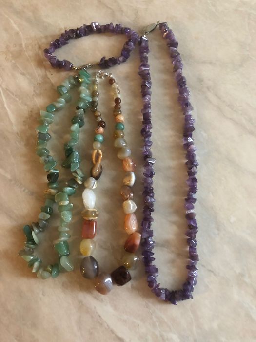 Lot coliere pietre semipretioase