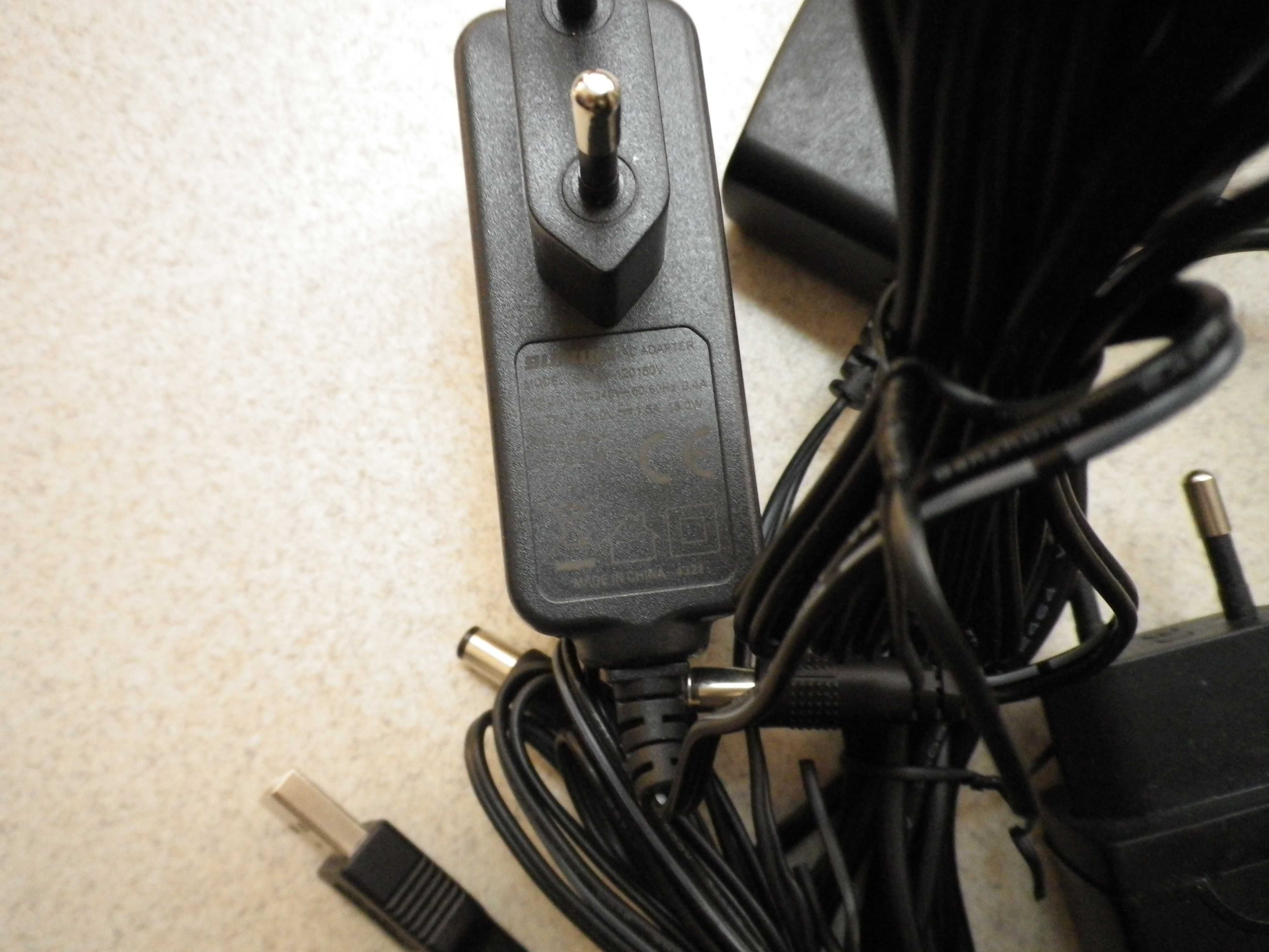 Захранващи AC/DC адаптери за 5V/12V/18V/30V