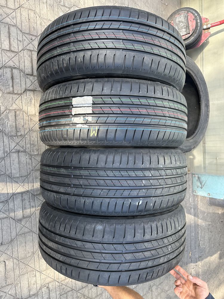 225 50 18 Anvelope de vară Noi Bridgestone Dot2022-2023