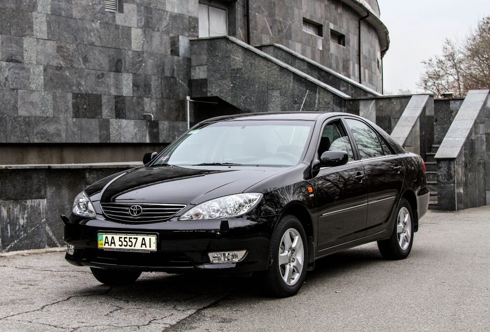 Крыло на Тойота Камри 30/ Toyota Camry 30/35