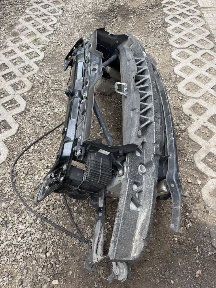 Маска очиларка бмв ф30, ф31(maska ochilarka bmw f30, f31)
