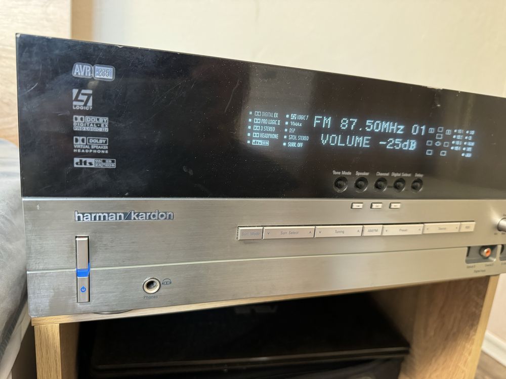 Harman Kardon AVR-235