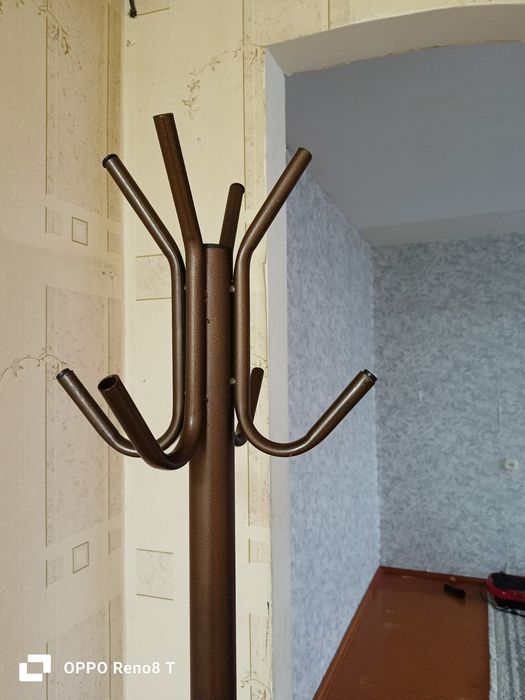 Вешалка напольная