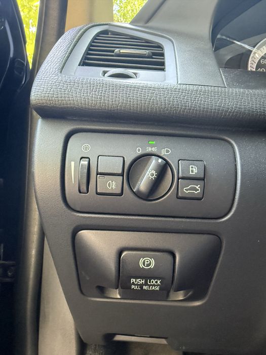 Volvo XC 60 2011 automat full option