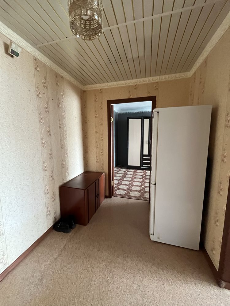 Продам двухкомнатную квартиру !