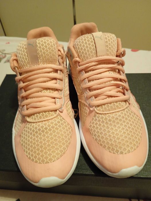 Pantofi sport Puma nr.38
