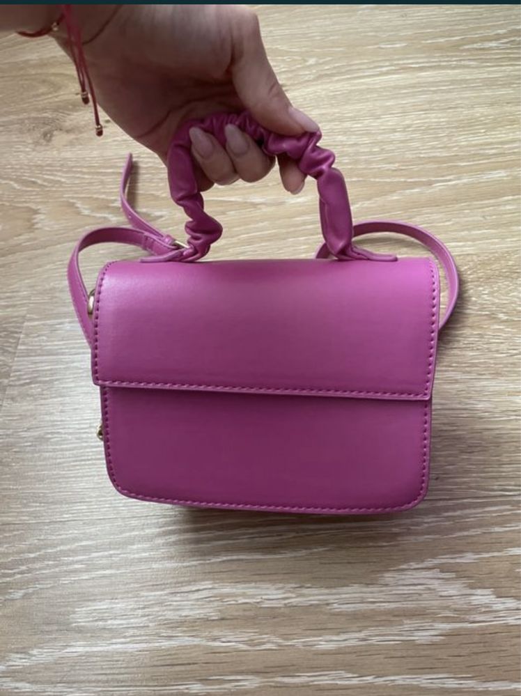 Сламена чанта, розова чанта