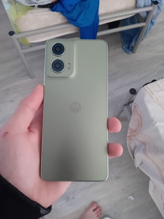 Vând Motorola g24