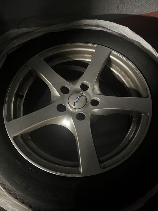 4 Jante cu anvelope Michelin de iarna