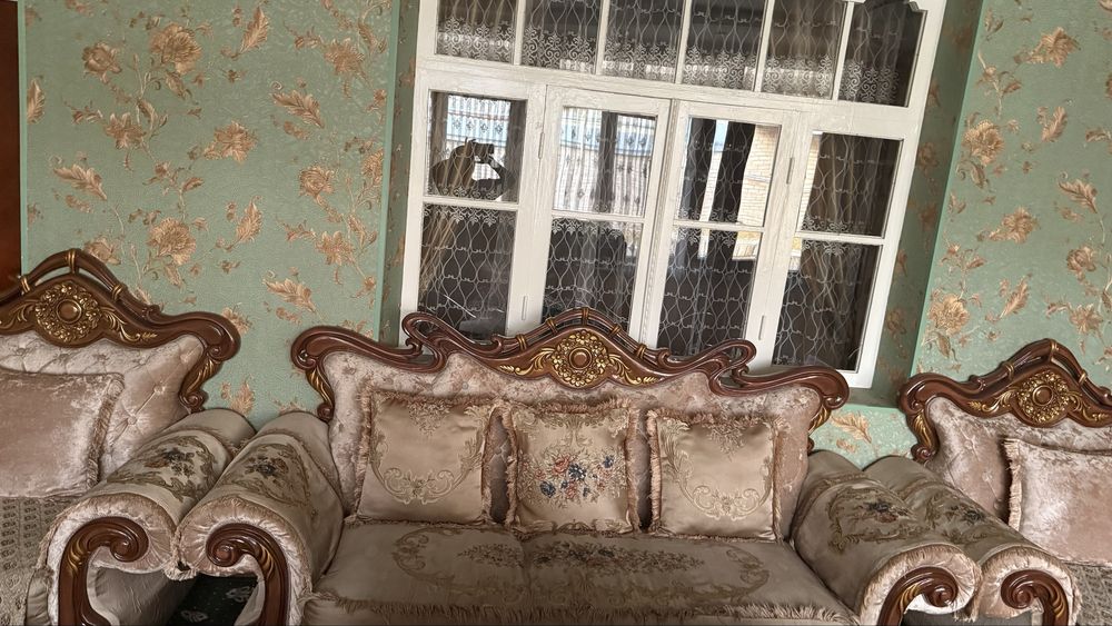 Продаю диван гостивой