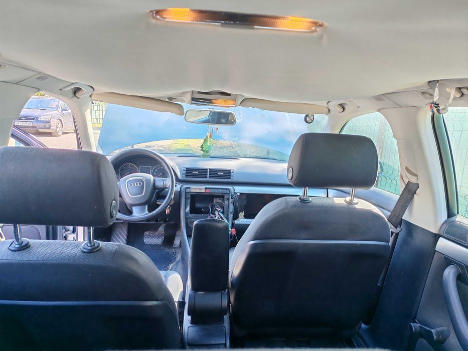 Audi A4 cutie defecta