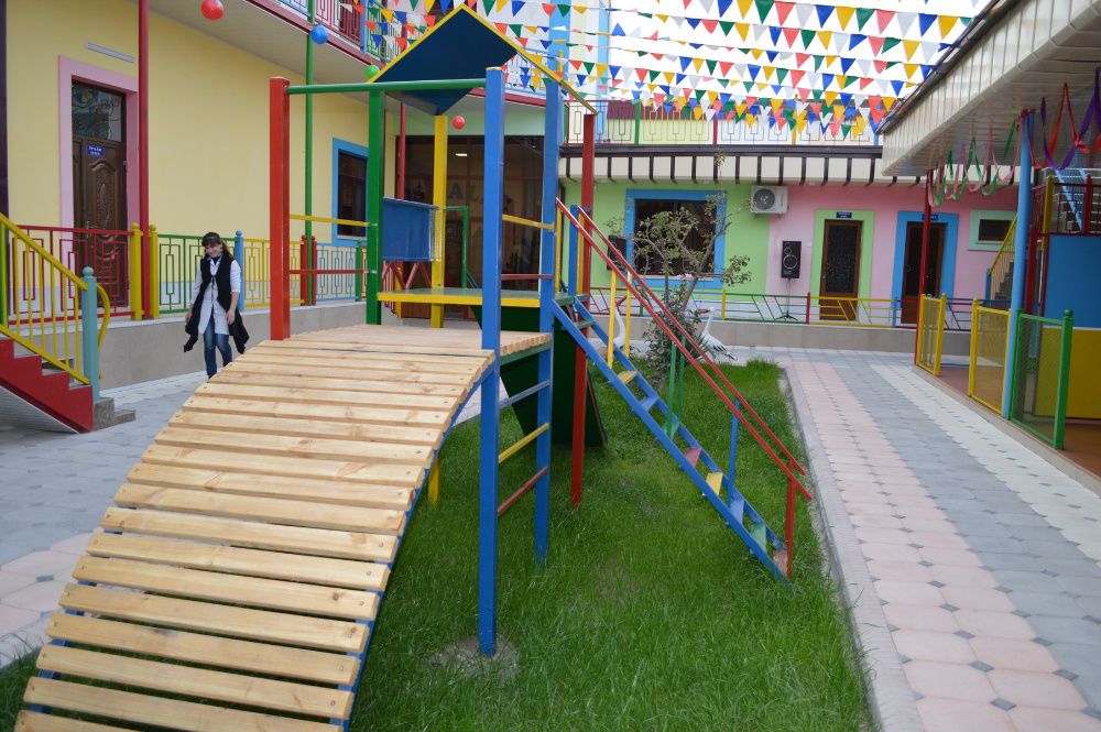 Частный детский сад "KIDS PALACE" в Бухаре