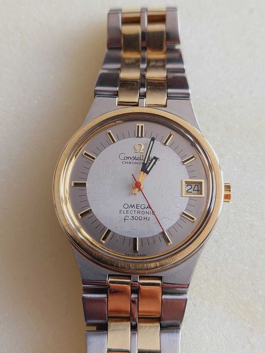 Омега,Omega Constellation,злато-стомана-електромеханичен часовник 70г.