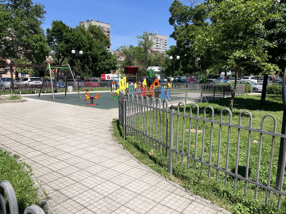 Продава се Тристаен апартамент в Пловдив, Кючук Париж - 92 кв.м за 1663 €/кв.м - Снимка #8